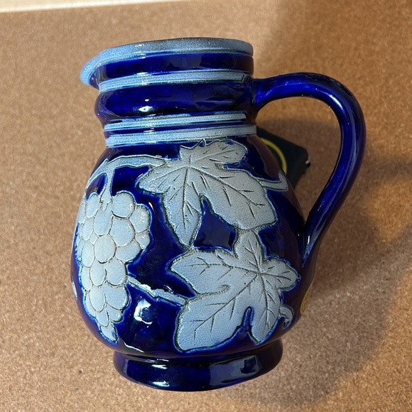 Betschdorf Alsace France Paul Schmitter Salt Glaze Pottery~Pitcher~Signed - Picture 3 of 16